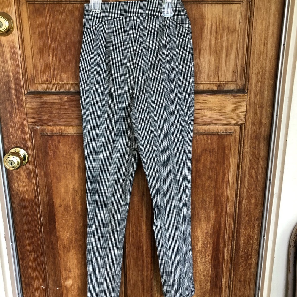 NWT Lover+ Friends Leggings - Picture 5 of 8